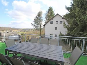 Holiday Home Eifelnatur - Haus 2-4