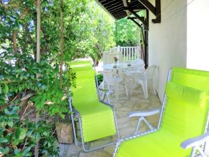 Holiday Home Eucalyptus - LIX110
