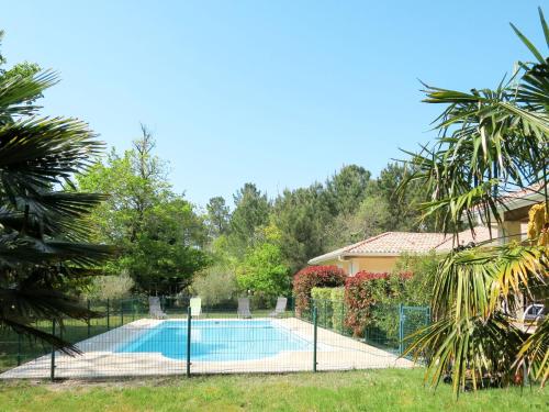 Holiday Home Eugénie - GHP190