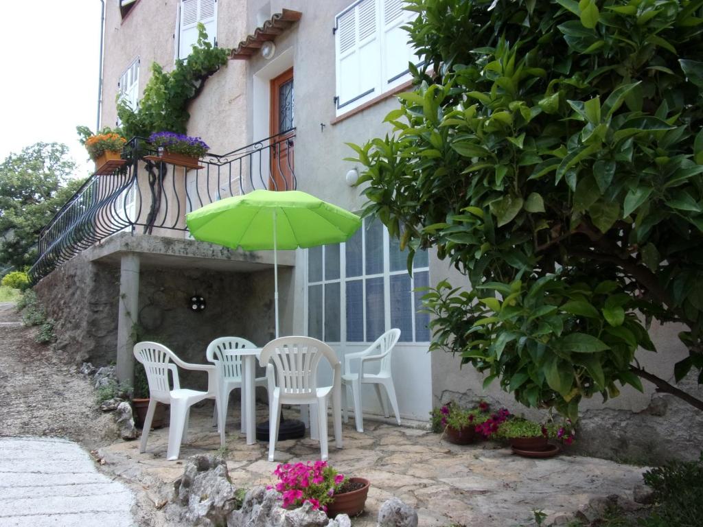Holiday Home Ferienhaus Bude 92 34434 Bad Arolsen