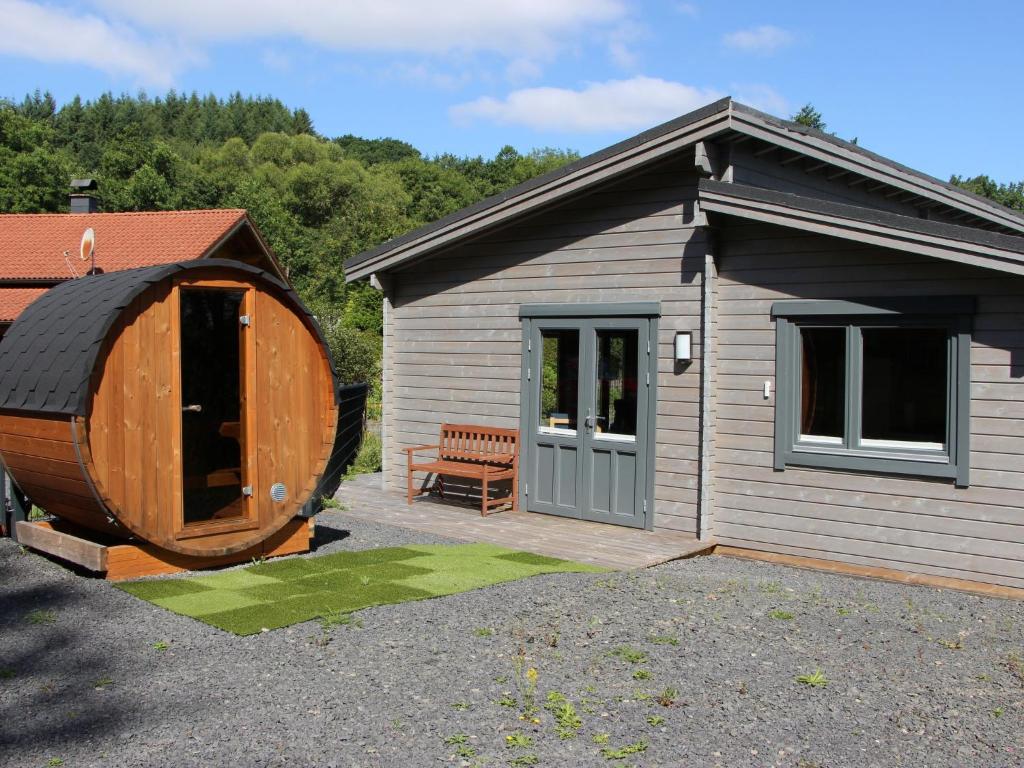 Holiday Home Ferienhaus Sarahlita , 57647 Enspel