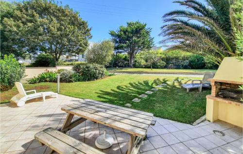 Holiday home Fleurac P-697