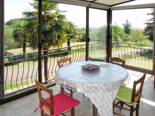 Holiday Home Freyssignes - CBA200