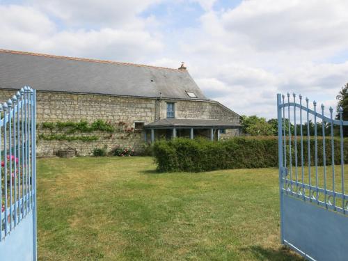 Holiday Home Gîte Le Landhuismes - HUI100
