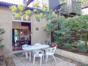 Holiday Home Hameau du golf-6
