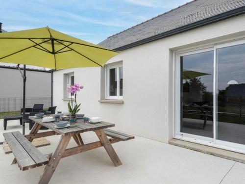 Holiday Home Hauts brejoncs