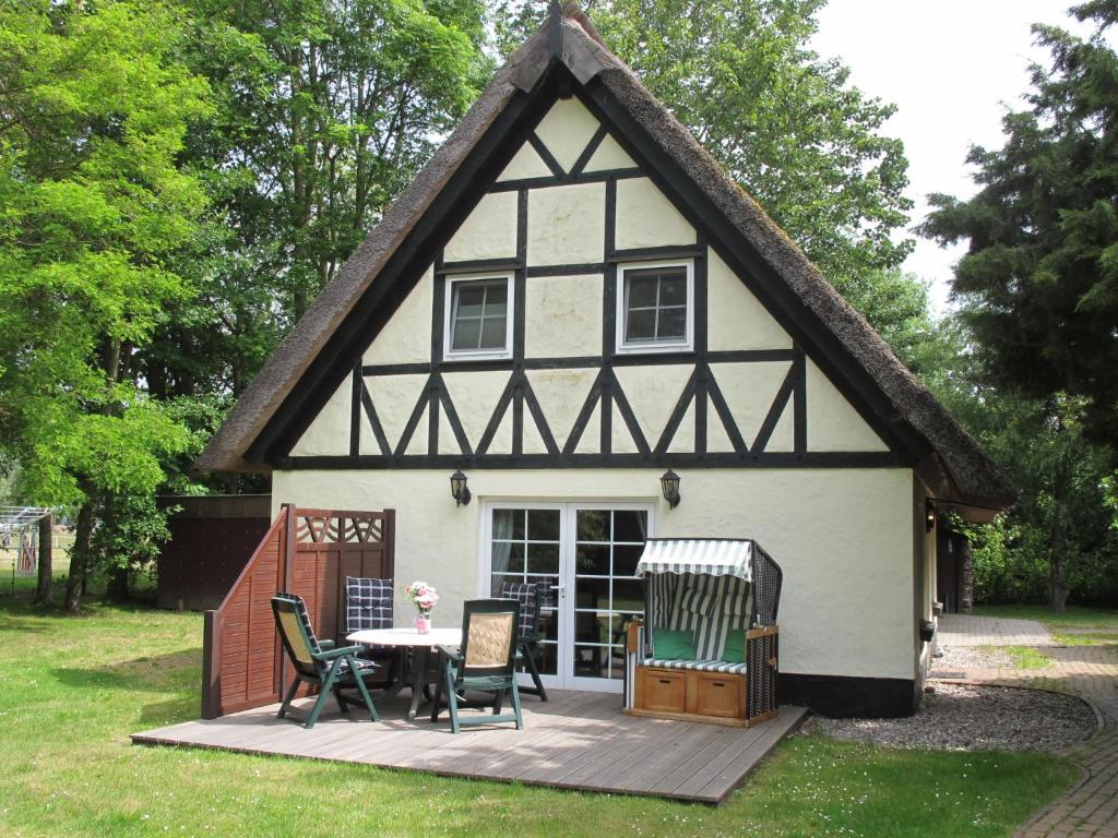 Holiday Home Hühnerhaus , 18556 Nonnevitz