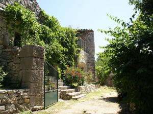 Maison de vacances Holiday Home in a Nature Reserve in Beaulieu  07460 Beaulieu Rhône-Alpes