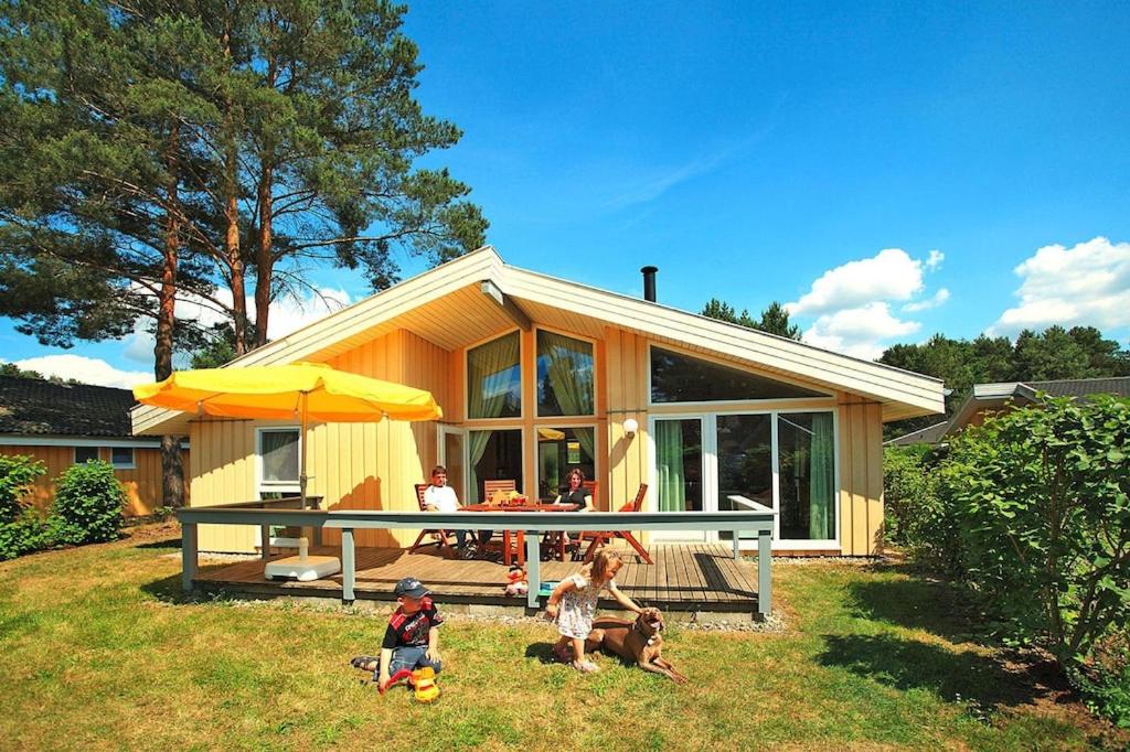 Maison de vacances Holiday home in Granzow with a shared wellness  17252 Mirow