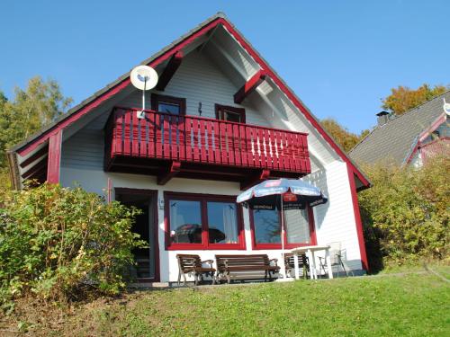 Holiday Home in Hesse in Top Location with Garden Sauna