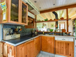 Holiday Home in Miremont with Garden Patio Veranda