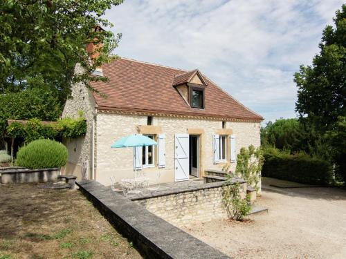 Holiday home in the Lot with beautiful private swimming pool and fantastic view