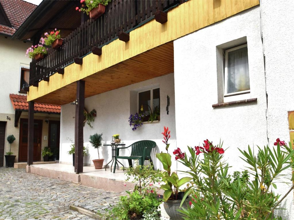 Holiday home in Thuringia with private terrace, use of a garden and pool , 98630 Römhild