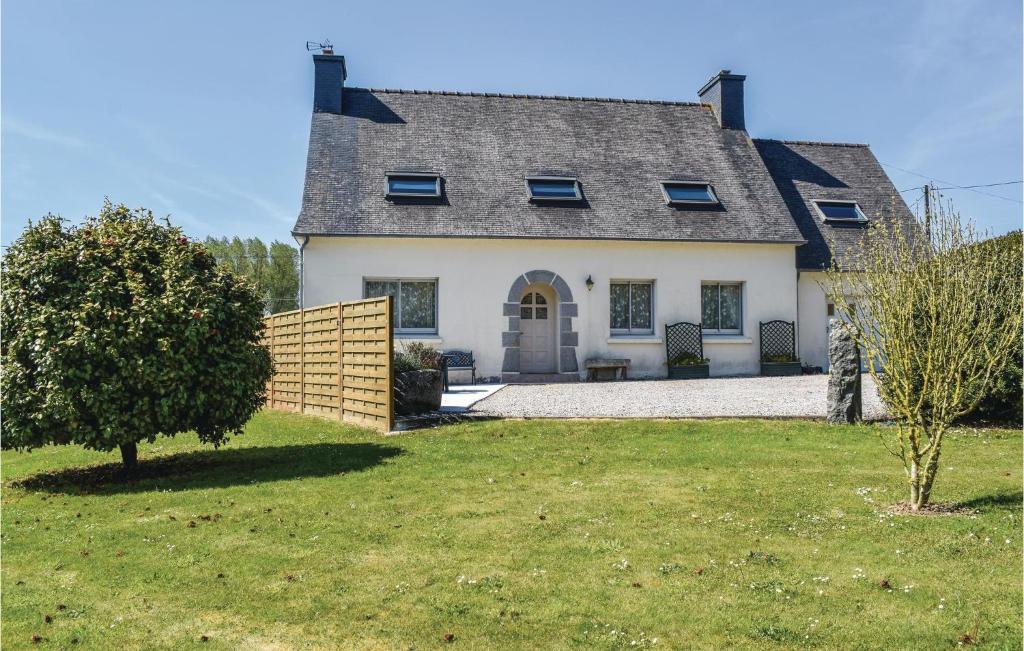 Holiday home Kerguigniou , 22300 Kermeur