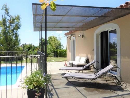 holiday home, L'Isle-sur-la-Sorgue