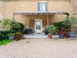 Holiday Home L'Olivier - MBE102