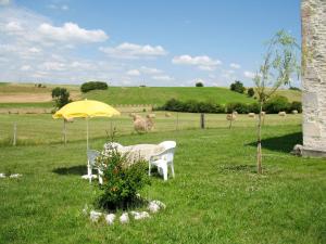 Maison de vacances Holiday Home La Bergerie - LBQ400  46230 Lalbenque Midi-Pyrénées