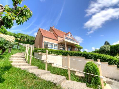 Holiday Home La Canisette