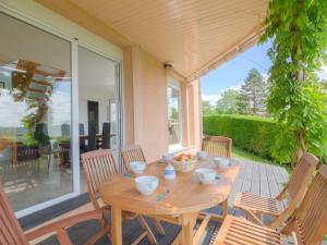 Holiday Home La Canisette