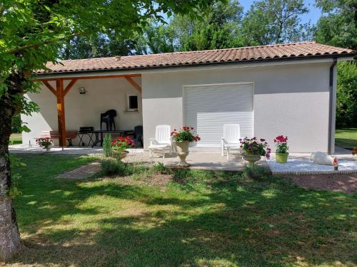 Holiday Home La Casita - CEM110