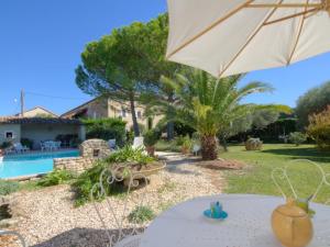 Maison de vacances Holiday Home La Fabrique  84530 Villelaure Provence-Alpes-Côte d\'Azur