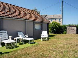 Maison de vacances Holiday Home La Gare  50530 Champeaux Normandie