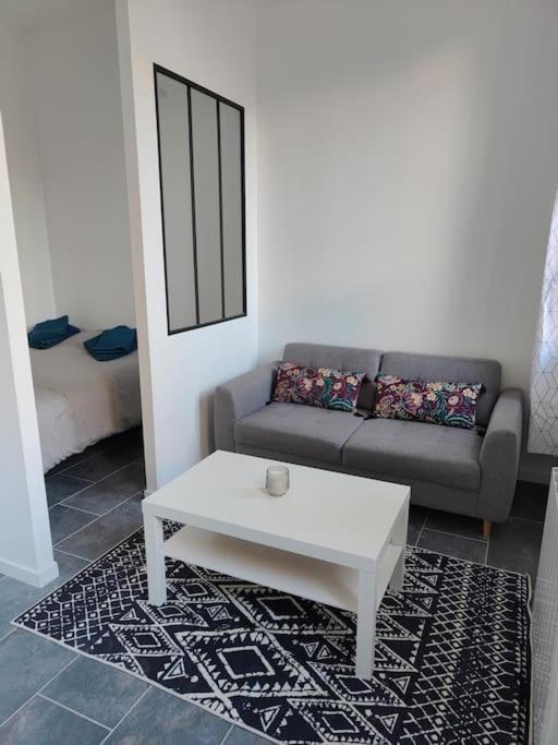 Holiday Home La Glycine 14430 Beuvron-en-Auge