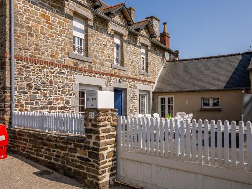 Holiday Home La Grève