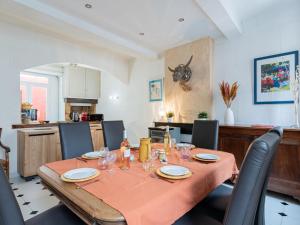 Holiday Home La Maison Theaulon