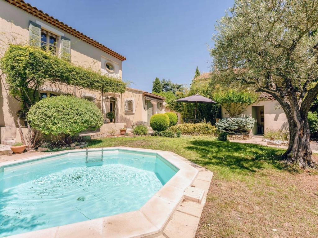 Maison de vacances Holiday Home La Noria  84200 Carpentras