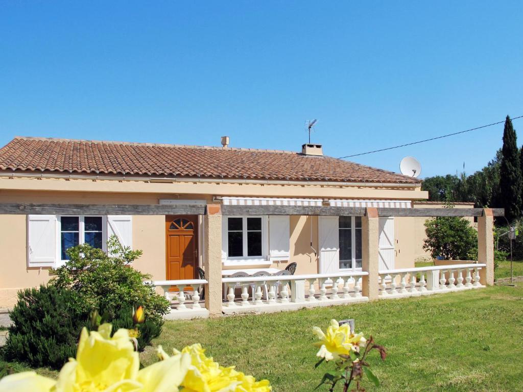 Maison de vacances Holiday Home La Pitchoune - SFP100  83140 Six-Fours-les-Plages