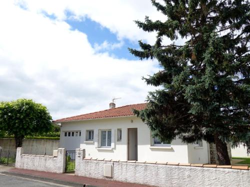 Holiday Home La Roquille