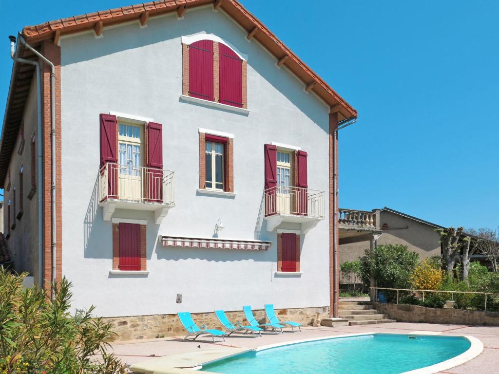 Maison de vacances Holiday Home Lacapelle - LPR100  81170 Lacapelle-Ségalar