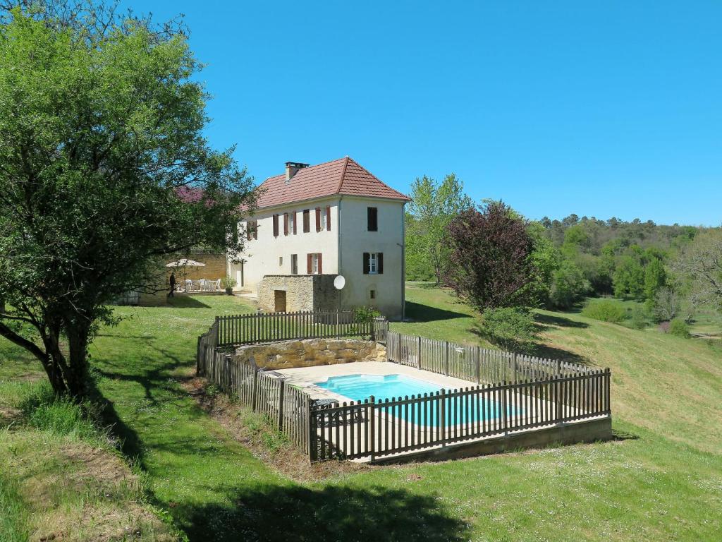 Maison de vacances Holiday Home Le Grenouillet - PSS200  24200 Proissans