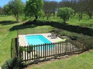 Holiday Home Le Grenouillet - PSS200
