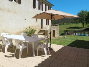 Holiday Home Le Grenouillet - PSS200
