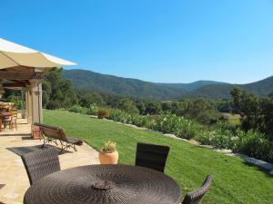 Holiday Home Le Mas de la Roche - LML120