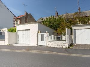 Maison de vacances Holiday Home Le Mimosa Normand  14160 Dives-sur-Mer Normandie