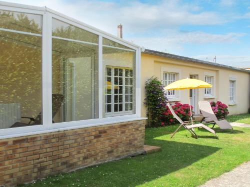 Holiday Home Le Saint Vigor - BAX400