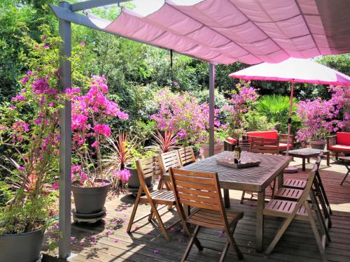 Holiday Home Les Bains Douche - SUL180