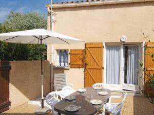 Maison de vacances Holiday Home Les Capellanes  66750 Saint-Cyprien Plage Languedoc-Roussillon