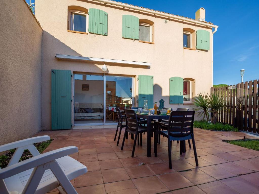 Holiday Home Les Captivantes II-8 , 34300 Le Cap d\'Agde