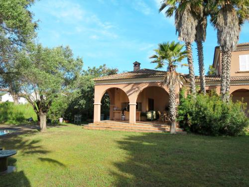 Holiday Home Les Chênes - MAA200