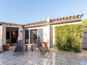 Holiday Home Les Cottages des Mûriers