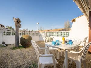 Holiday Home Les Cristallines-3