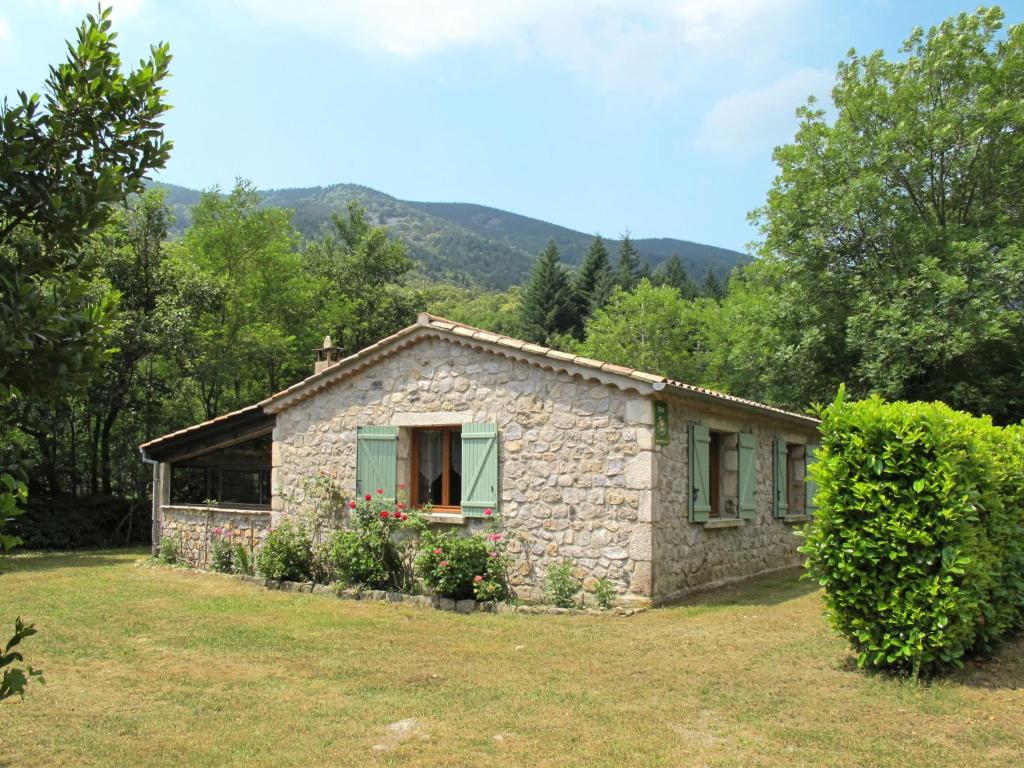 Maison de vacances Holiday Home Les Galets - VGG100  07110 Valgorge