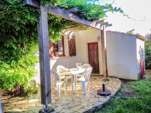 Maison de vacances Holiday Home Les Hauts de Grimmal  11110 Salles-dʼAude Languedoc-Roussillon