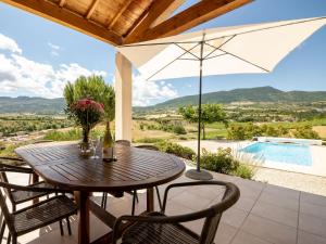 Maison de vacances Holiday Home Les Hauts de Jallia - NYS130  26110 Sainte-Jalle Rhône-Alpes