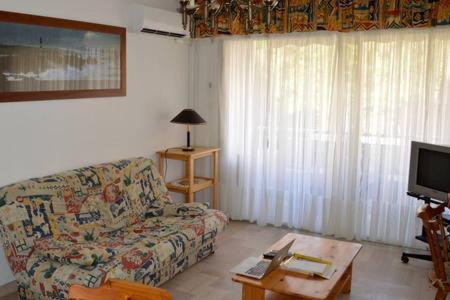 Holiday Home Les Hortensias - KSD101