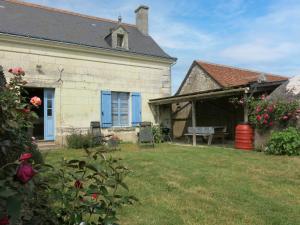 Holiday Home Les Landes du Chinonais
